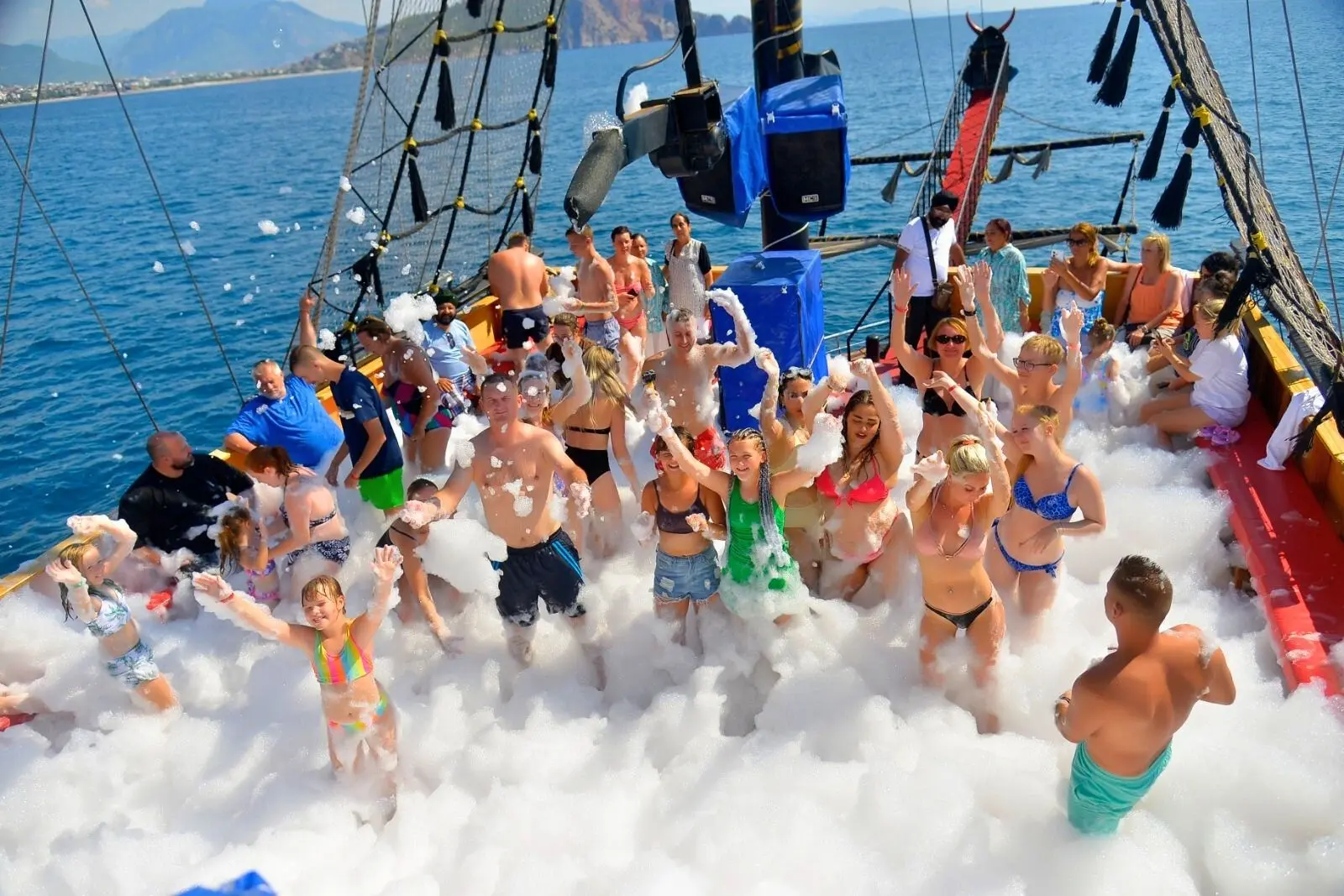 Energy & fun — Mediterranean Boat Trip — Day 4 of The Reset retreat